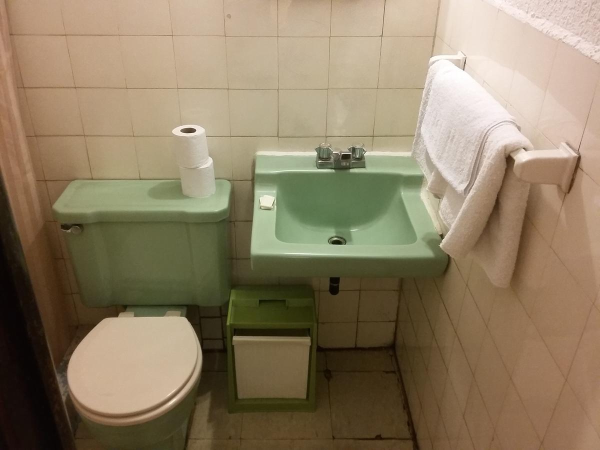 Hotel Centenario Guatemala City Екстериор снимка